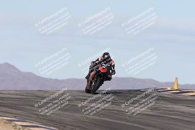 media/Nov-16-2025-Race Pace (Sun) [[8c5fa54630]]/Verified Riders/1-Turns 9 and 10 (925am)/